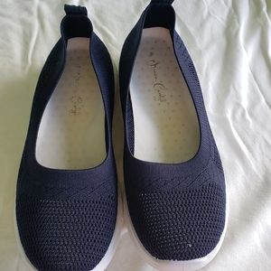 Jessica Carlyle comfort navy mesh shoes 9M